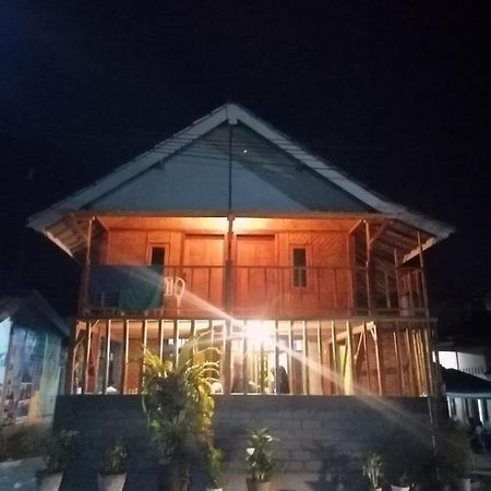 Jaya Homestay Tetebatu Kültér fotó