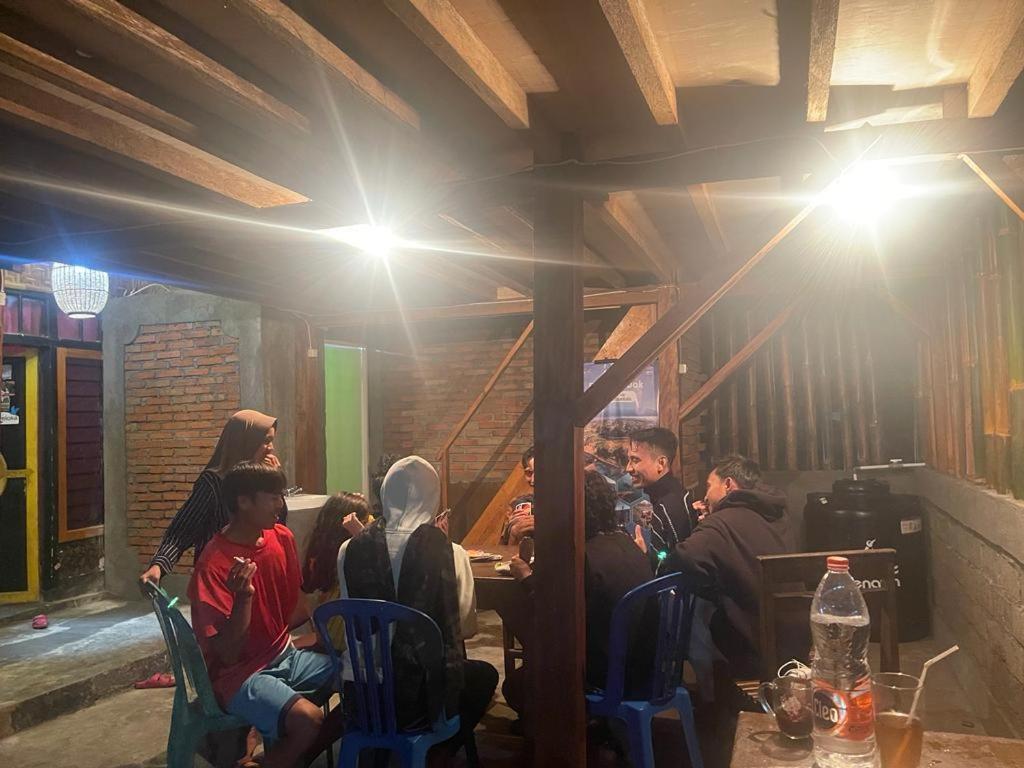 Jaya Homestay Tetebatu Kültér fotó